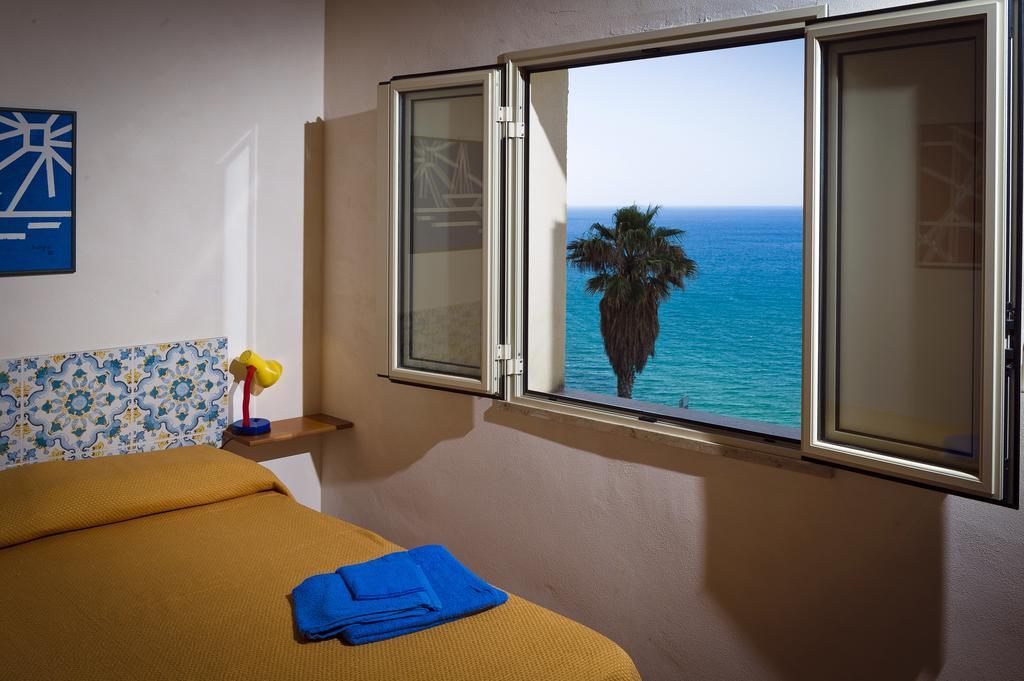 Appartamento Sul Mare 卡斯泰拉马莱 客房 照片