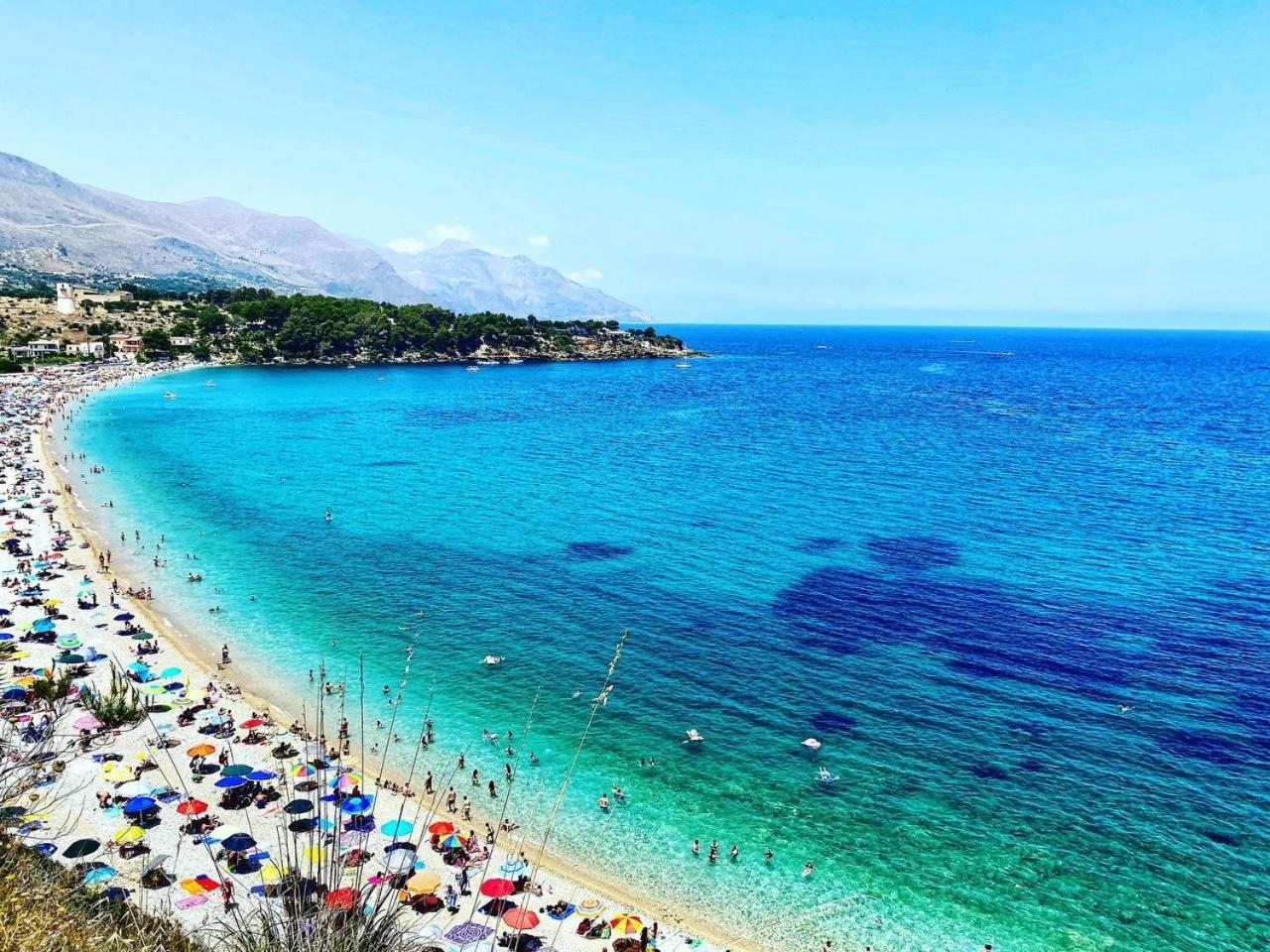 Appartamento Sul Mare 卡斯泰拉马莱 外观 照片